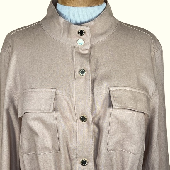 Anne Klein “Sand” Linen Blend Stylish Utility Style Jacket With Gold Trim L NWT - Picture 3 of 16